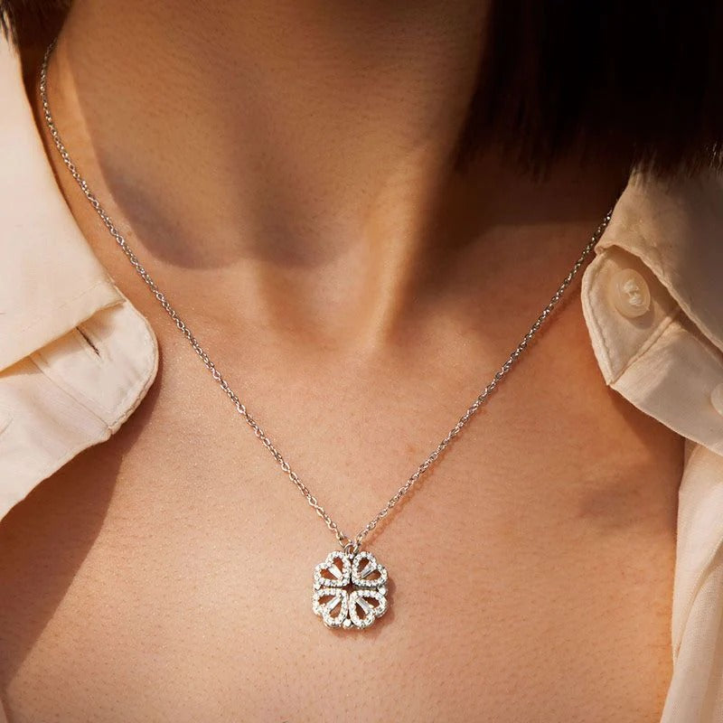 Clover Necklace w/ Rose Gift Box