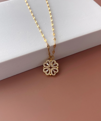 Clover Necklace w/ Rose Gift Box